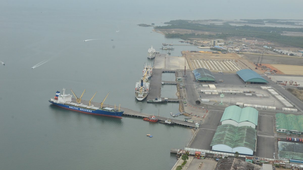 Con la APP, el Estado tiene la oportunidad de crear nuevas infraestructuras y servicios, con ayuda de las empresas privadas.