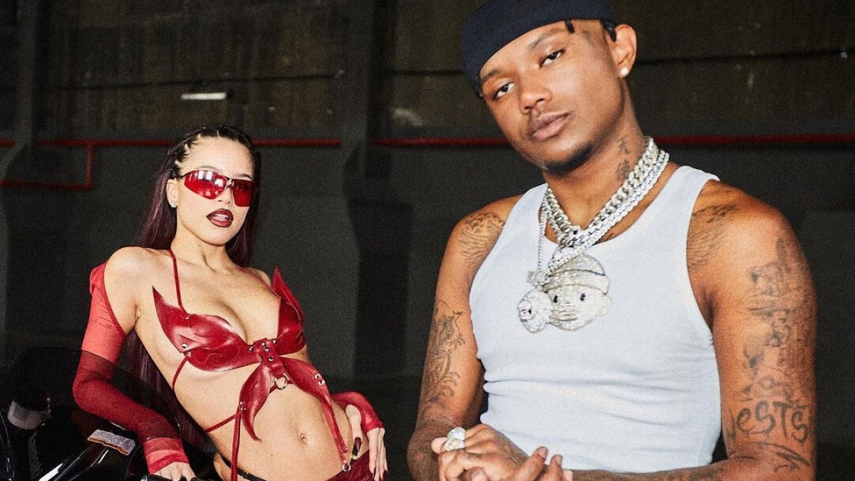 Desde su estreno, el video suma ya 490 mil visualizaciones en Youtube