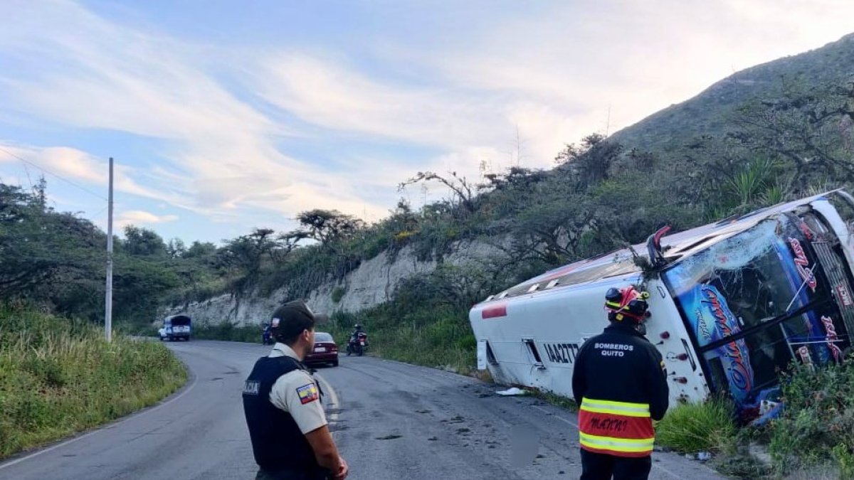 Mañana. El percance se habría suscitado cerca de las 07:00. El carro fue removido a los patios de retención.