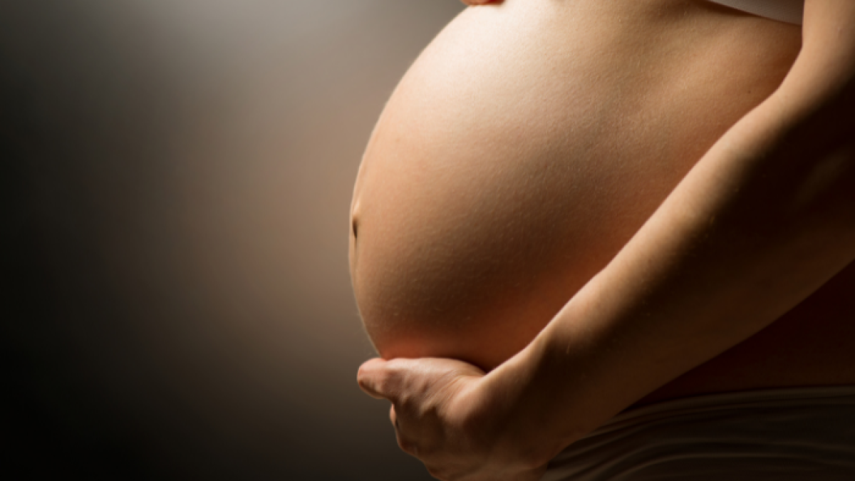 Referencial. Adolescente embarazada.