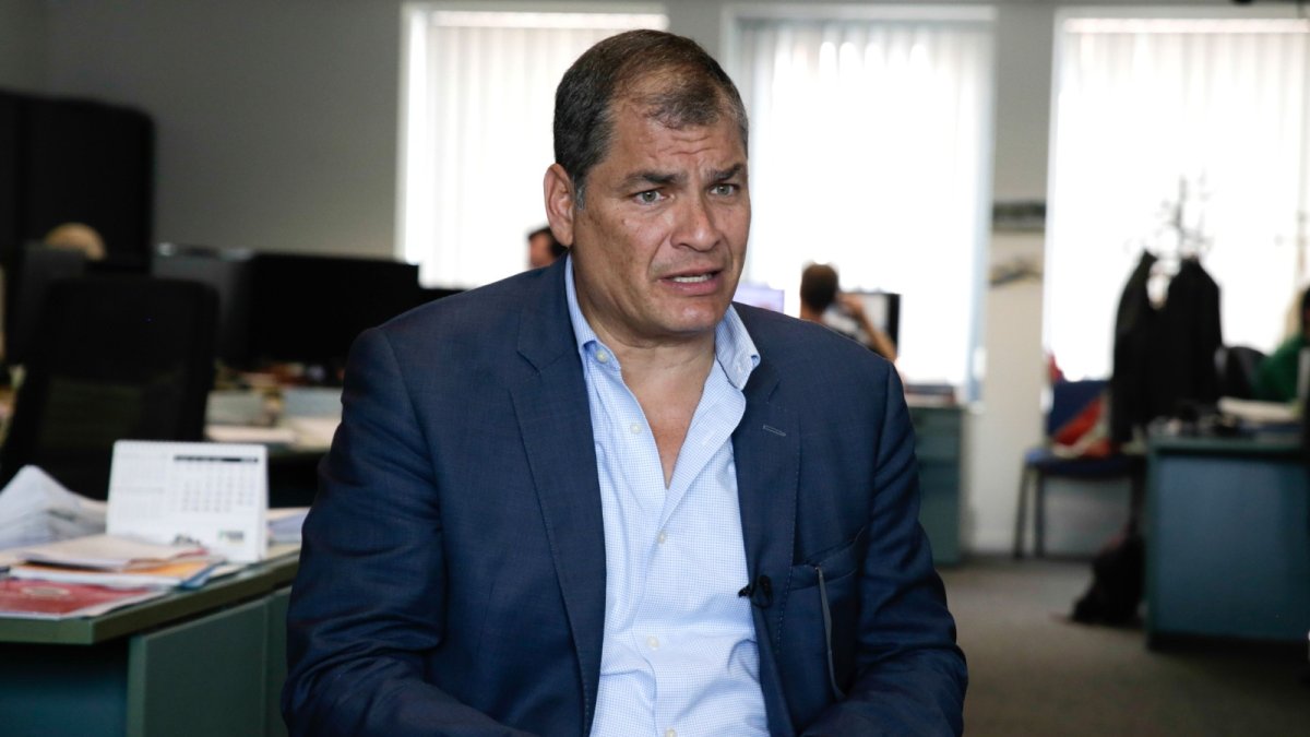 Estado. Desde 2017 Correa está fuera del país. Tiene orden de prisión.