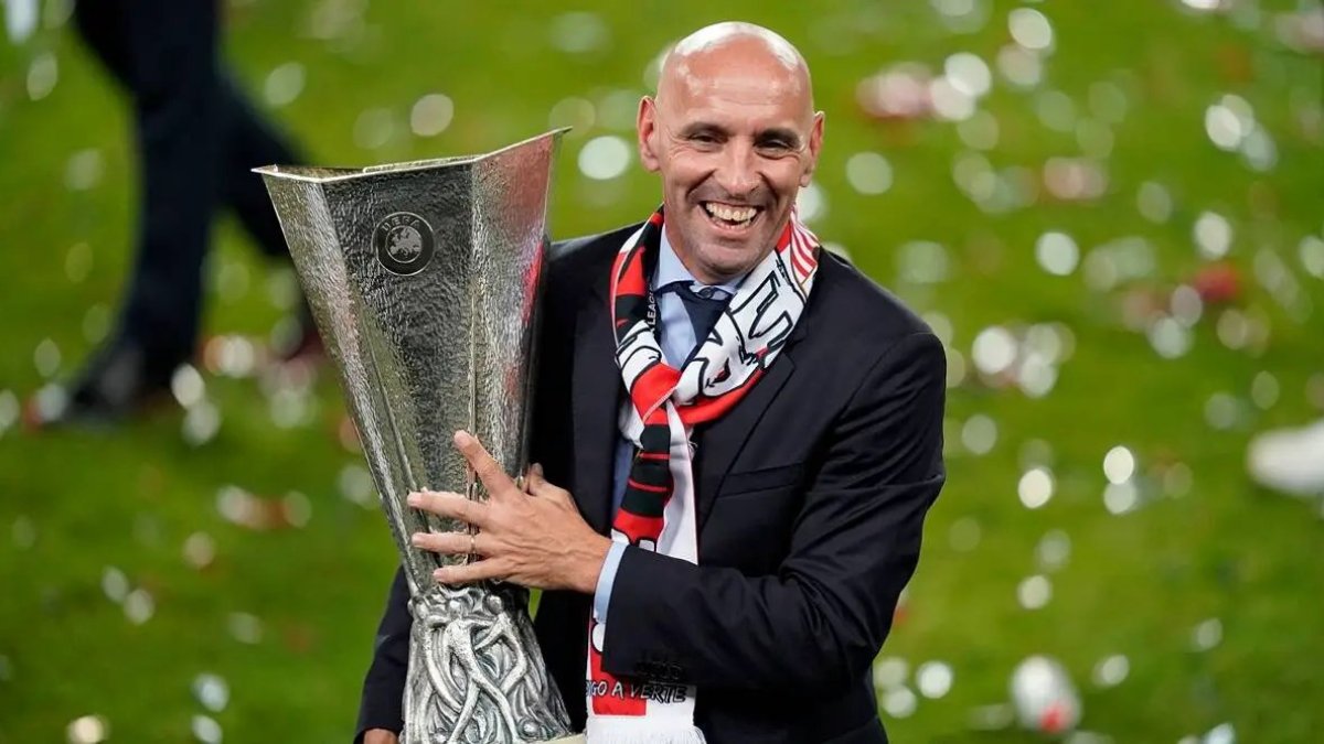 El DT español venció a la Roma en los penales.