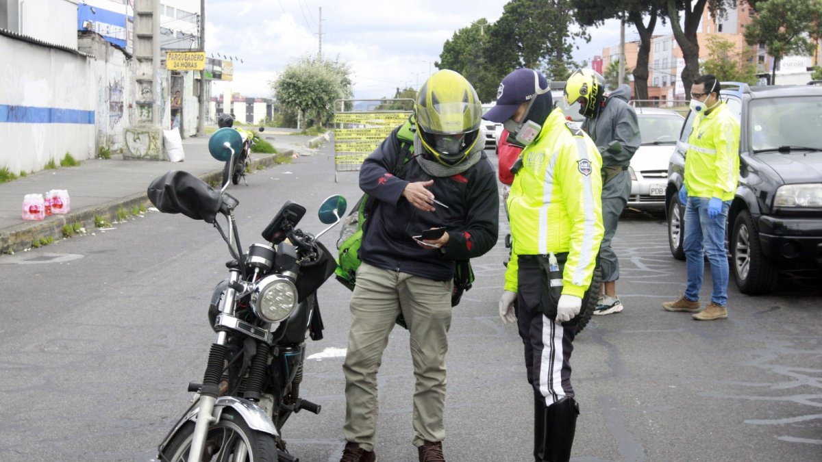 La AMT instó a los ciudadanos a denunciar estas acciones.