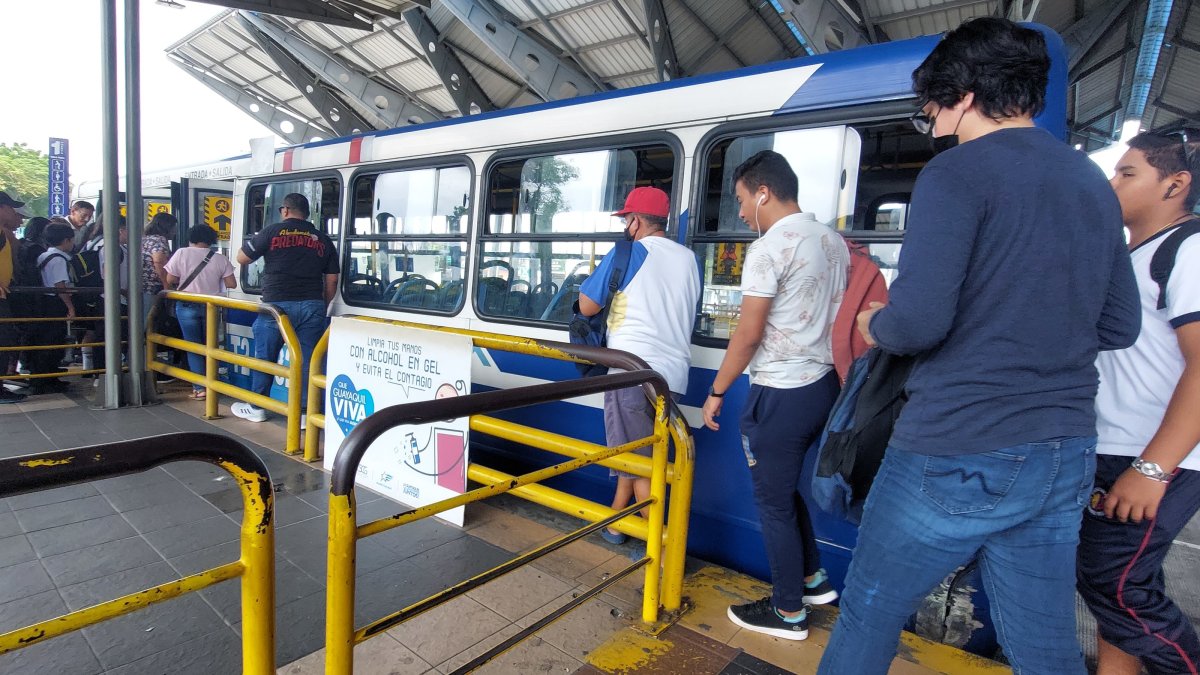 Imagen referencial. Unidad de Metrovía.