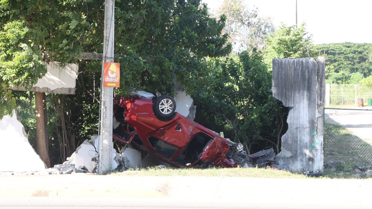 El vehículo que maneja Zambrano registraba siete multas por exceso de velocidad.