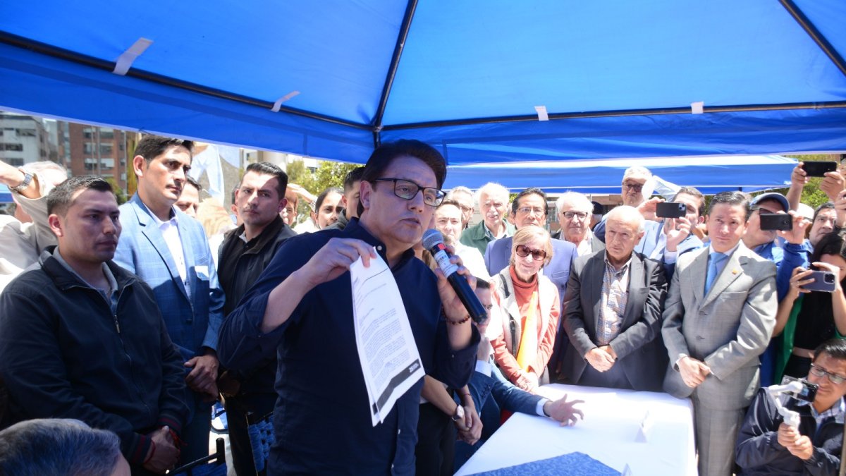 Fernando Villavicencio en foto de archivo.