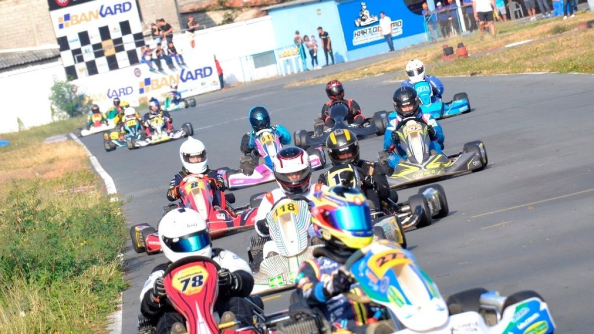 El equipo tricolor ha tenido mucha preparación.