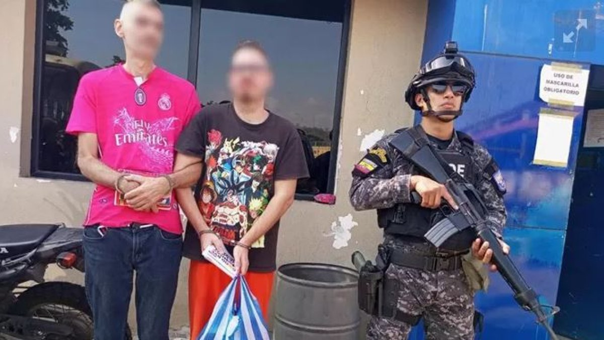 Juez de Manabí condenó a 10 años de prisión a holandeses por pornografía infantil