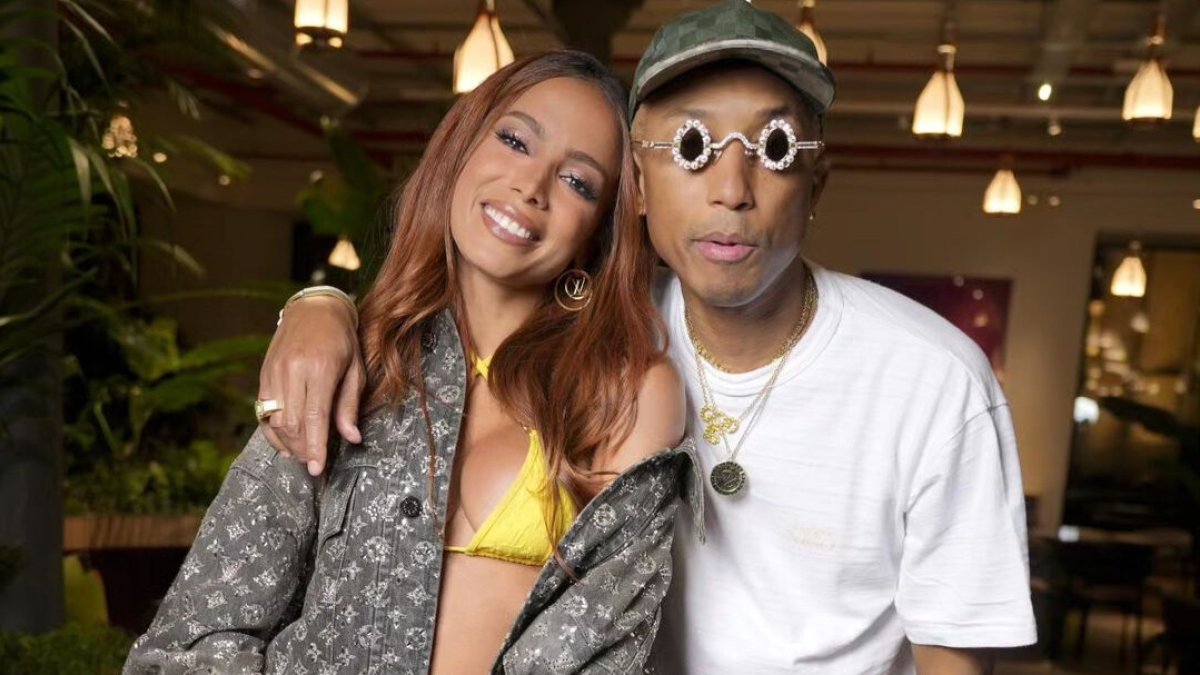 Luego del desfile, hubo una fiesta privada en la que se encontraron todas las estrellas y Anitta posó junto a Pharrel