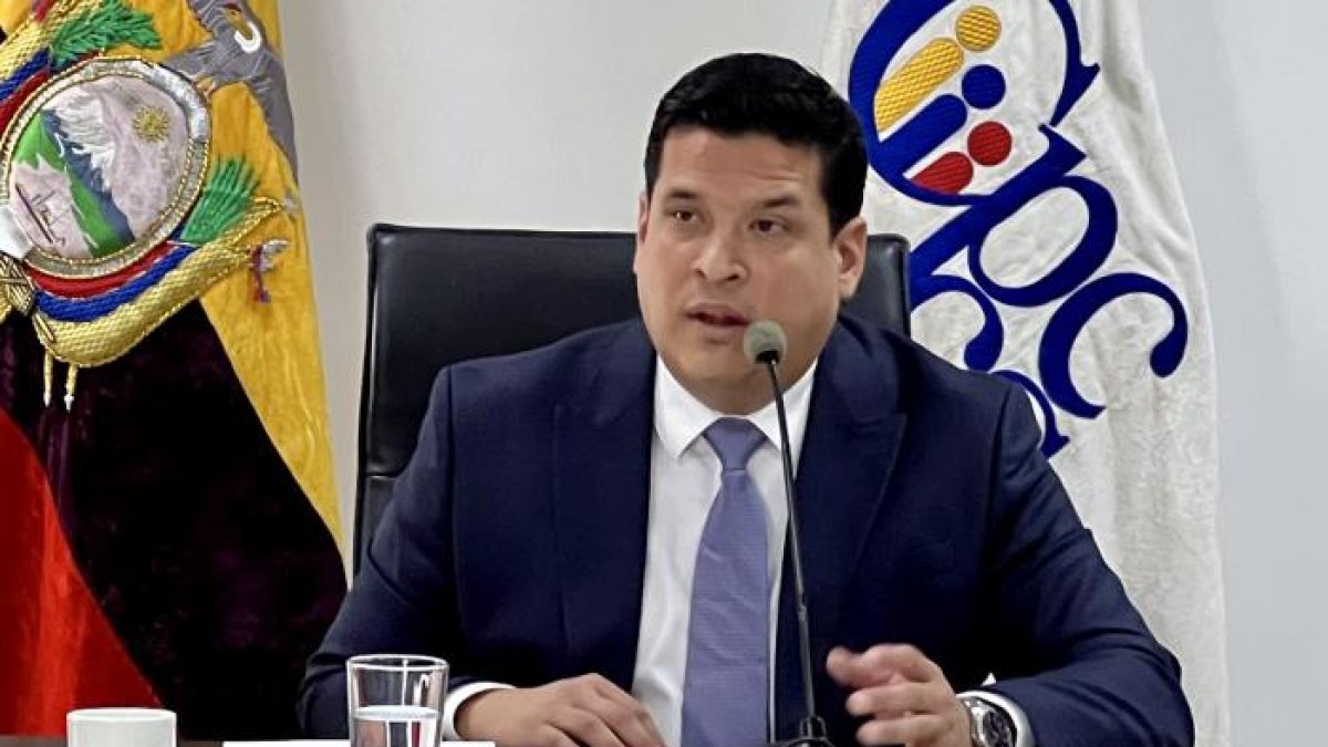 Este es el segundo proceso que se abre contra Vera y Aguiñaga por la misma causa: infracción electoral.