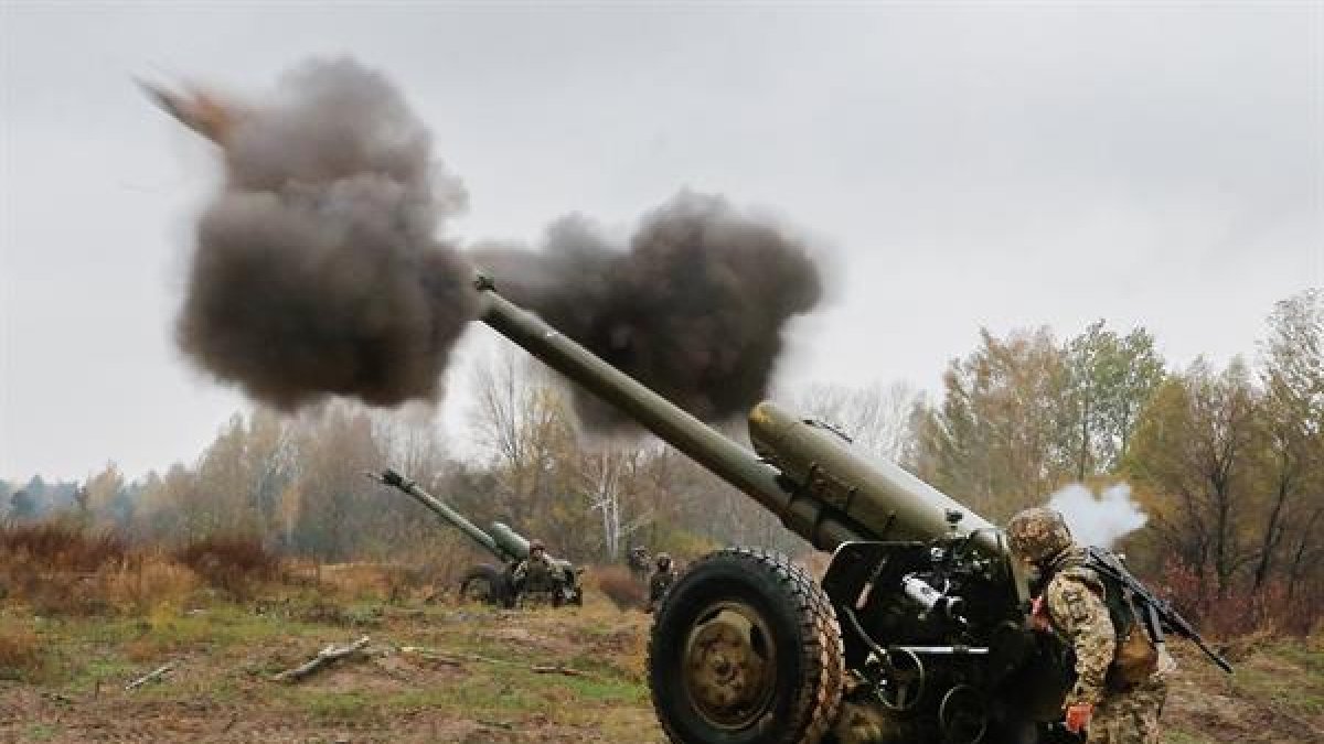 Wagner acusa Ministerio de Defensa de atacar sus posiciones y promete castigar a culpables.