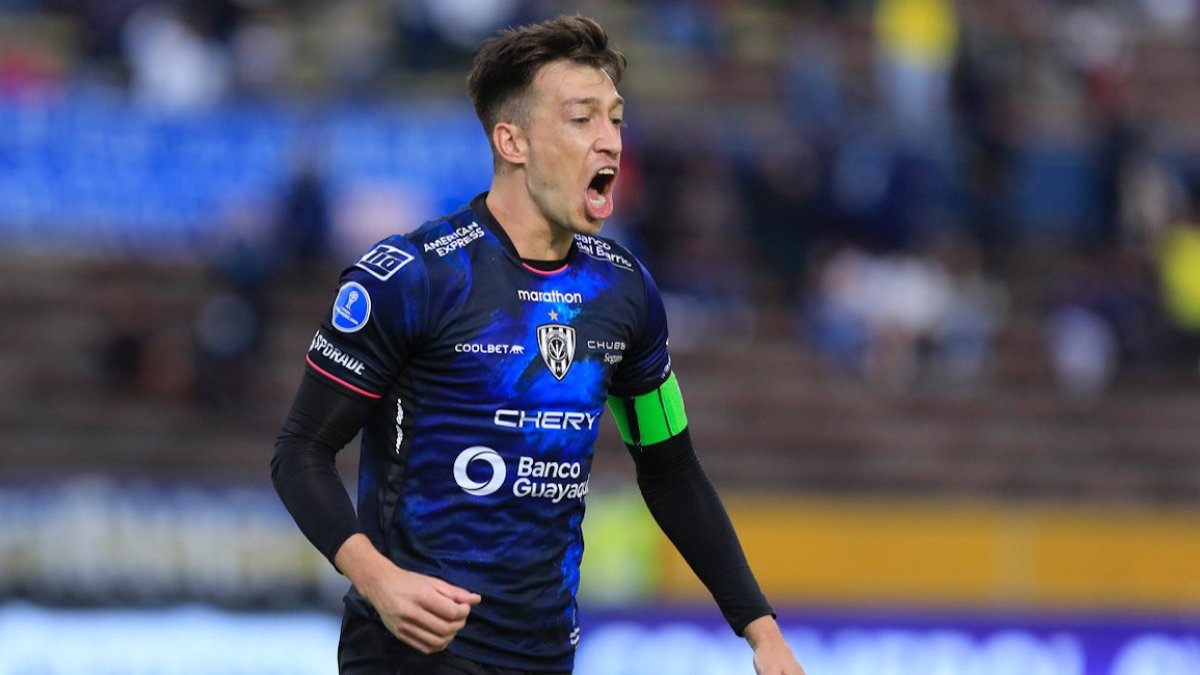 El central de IDV tuvo que salir en el último partido ante El Nacional.