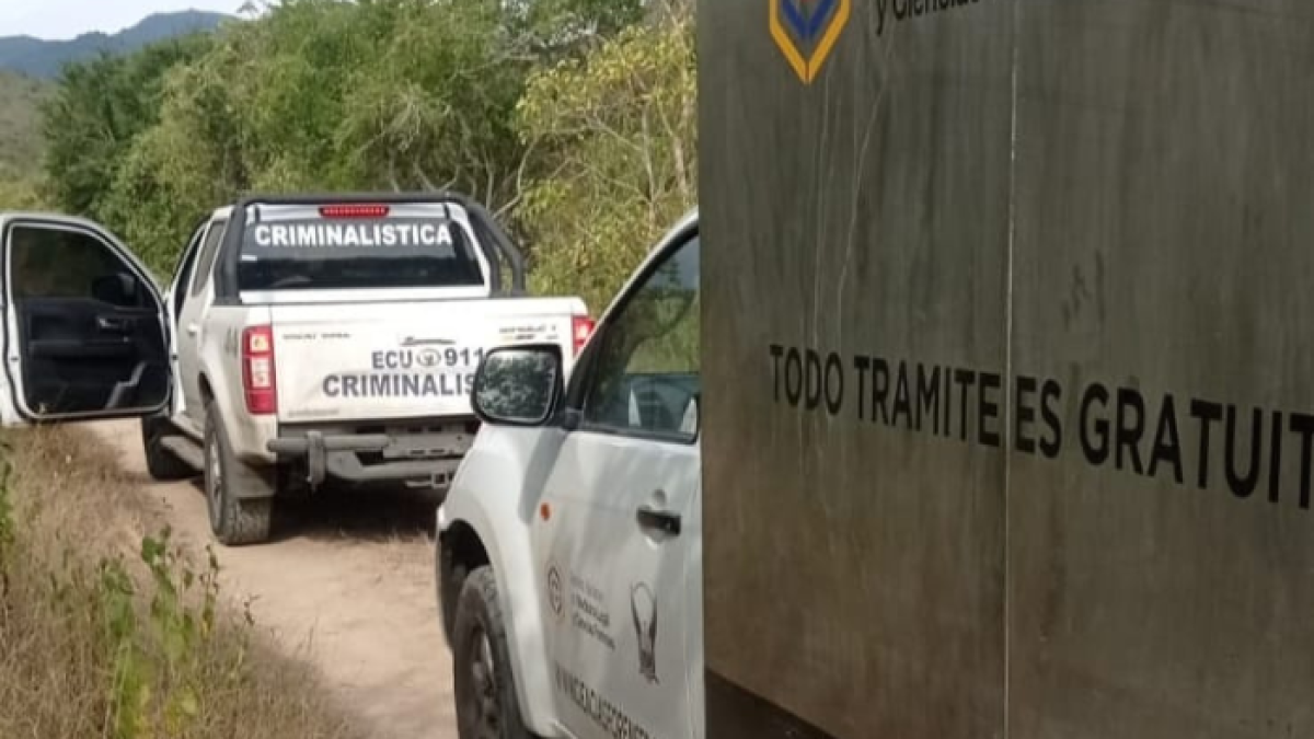 El cuerpo en estado de descomposición se encuentra en el Centro Forense de Manta