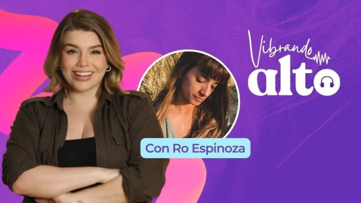 Ro Espinoza en un episodio de Vibrando Alto.