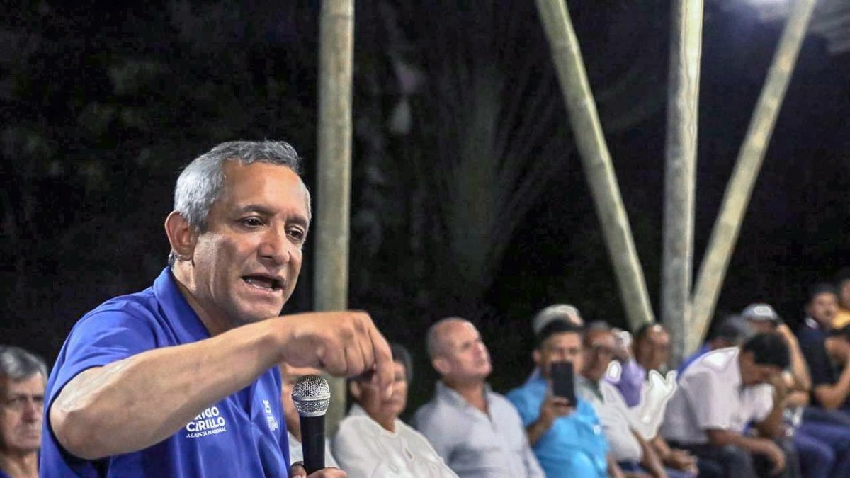 Patricio Carillo encabezará la lista de asambleístas nacionales por el movimiento Construye.