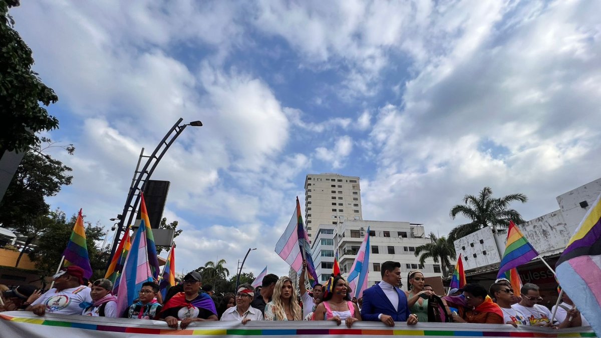 Se prevé que la jornada finalice a las 18:30 en el denominado Pride Fest del Amor y Paz que se dará en la plaza Colón.