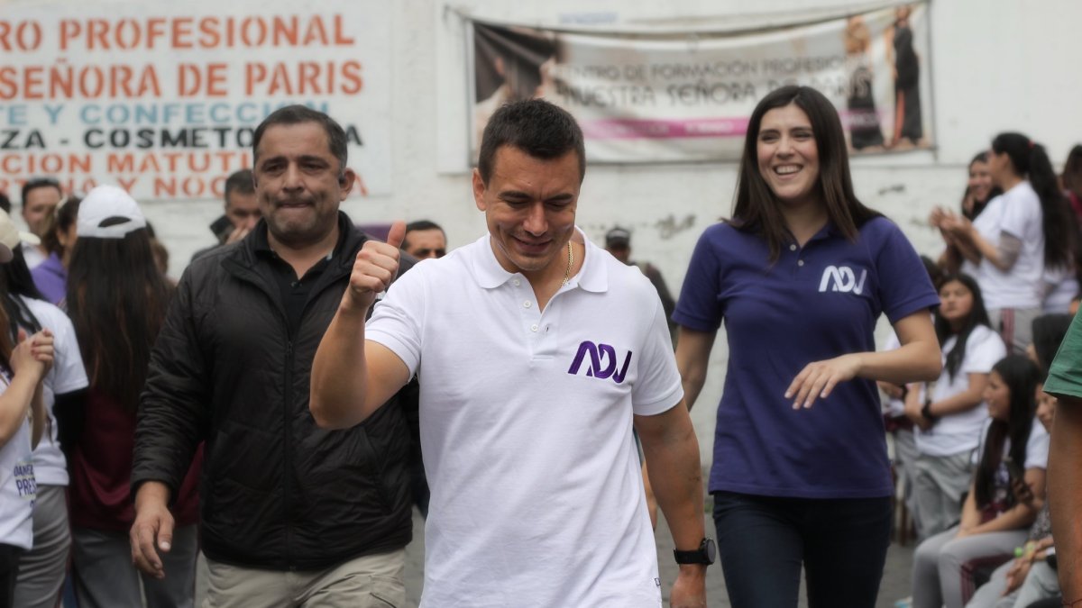 El candidato agradeció el ofrecimiento de seguridad a la presidencia