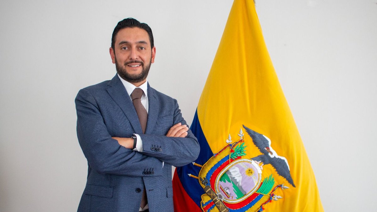 Daniel Legarda asumirá el ministerio de Producción, Comercio Exterior e Inversiones en reemplazo de Julio José Prado.