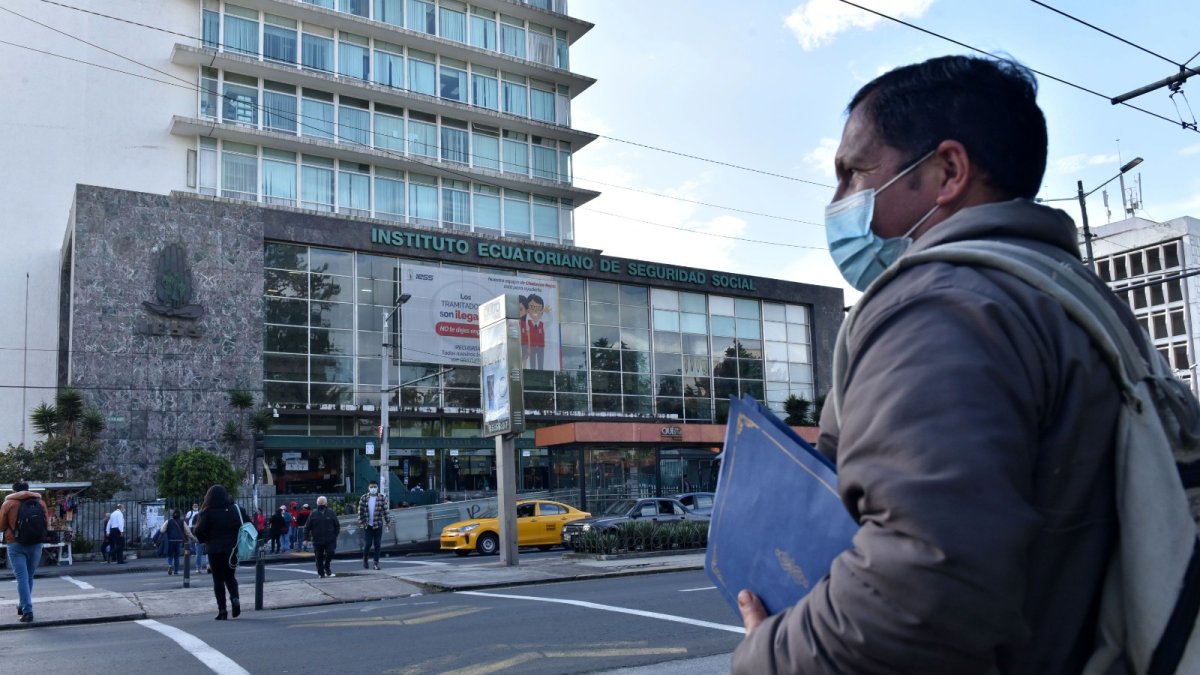 Quito. Este miércoles 5 de julio de se socializa la propuesta del comité especial para reformar el fondo de pensiones.