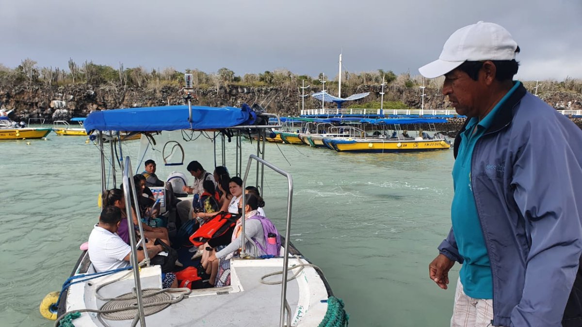 Las travesías entre islas son fuentes de contaminación.