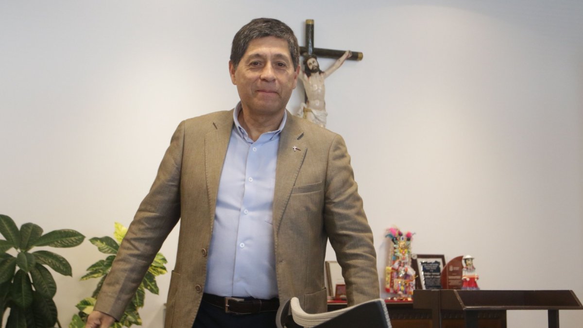 Programa. Se planea, para el nuevo ciclo, implementar un proyecto de reeducación política, convivencia ética, propuesto por el rector de la universidad