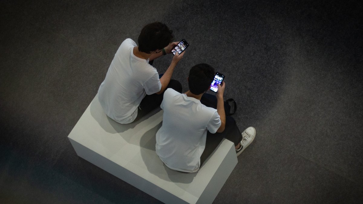 Panorama. Facebook, con 2.963 millones, es la plataforma más utilizada, la cual es seguida de Youtube.