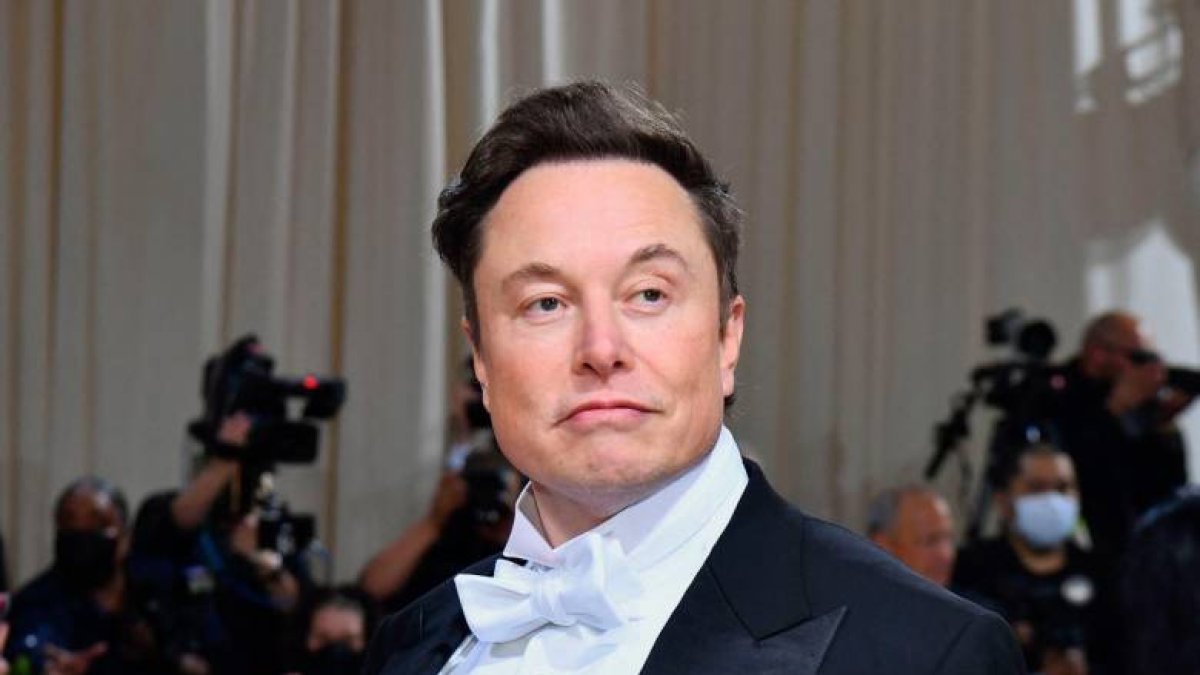 Elon Musk continúa siendo el hombre más rico del mundo.