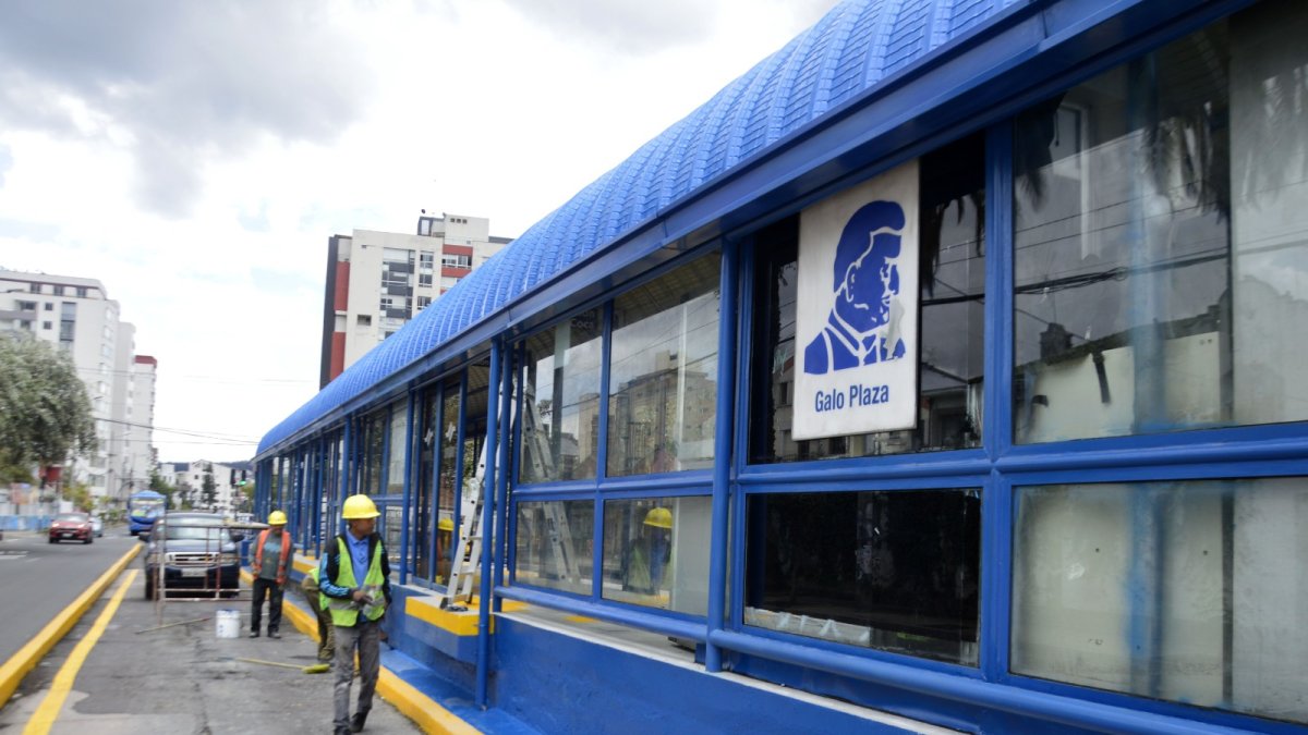 Estado. En la estación Galo Plaza se hacían las últimas adecuaciones este domingo 9 de julio de 2023.