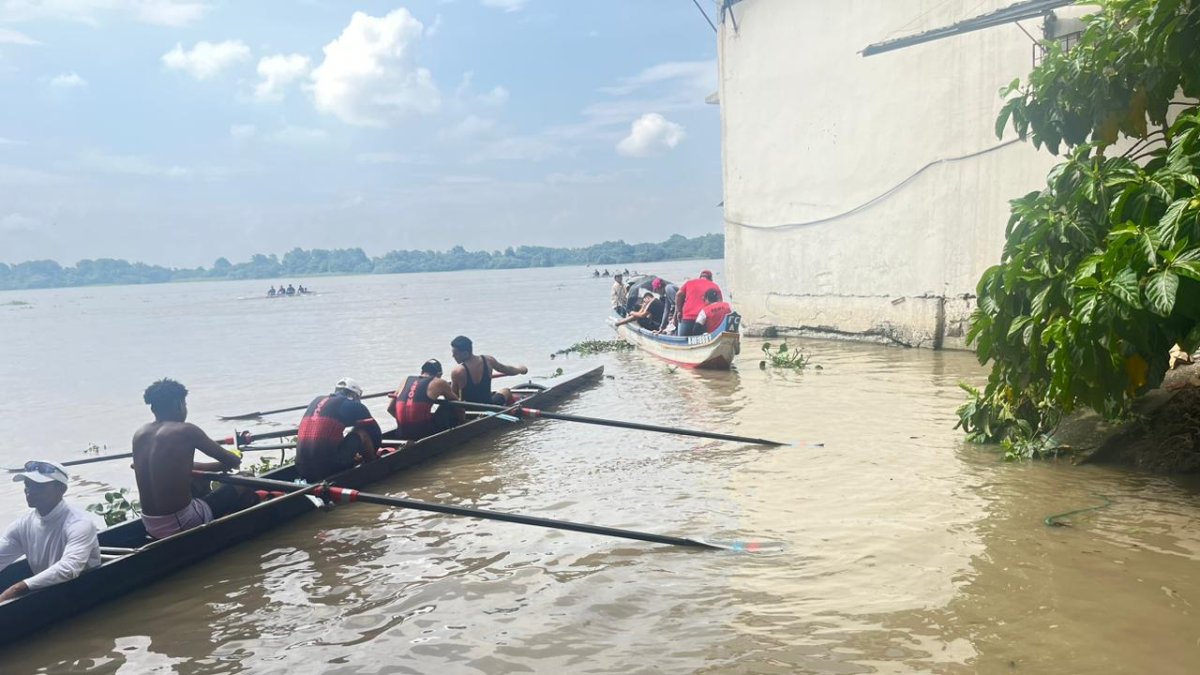 Los competidores comenzaron a embarcarse a las 10:30.