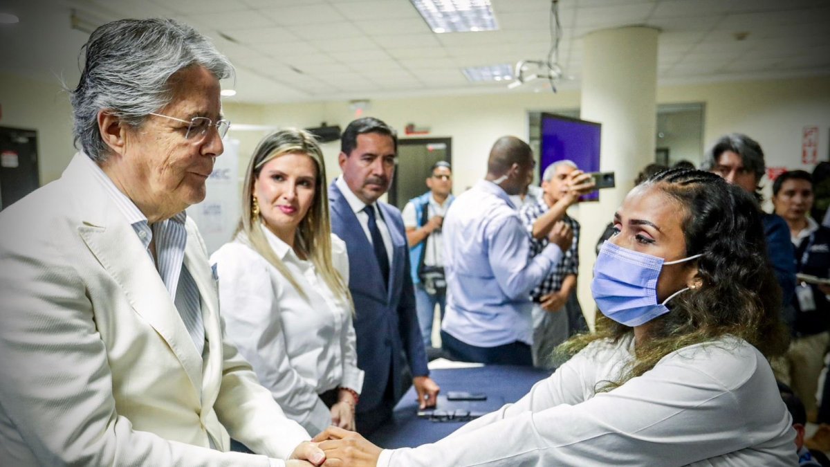 Guillermo Lasso indulta a 130 mujeres privadas de libertad