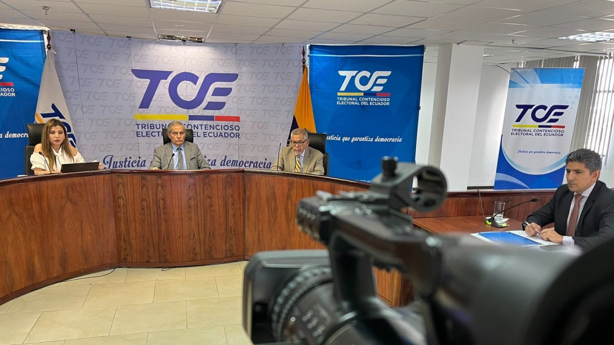 Encuentro. El pleno del TCE tuvo el 10 de julio de 2023 una sesión extraordinaria para evacuar el recurso del correísmo.