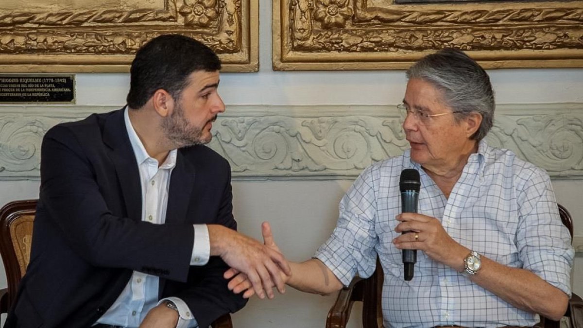 Aquiles Álvarez y Guillermo Lasso durante la reunión.