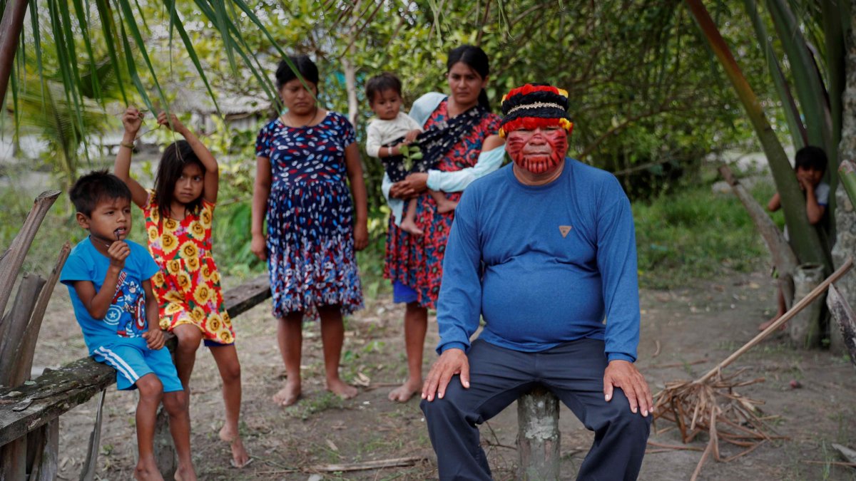Presencia. Una familia en Datem del Marañón, departamento de Loreto, de la Amazonía peruana.