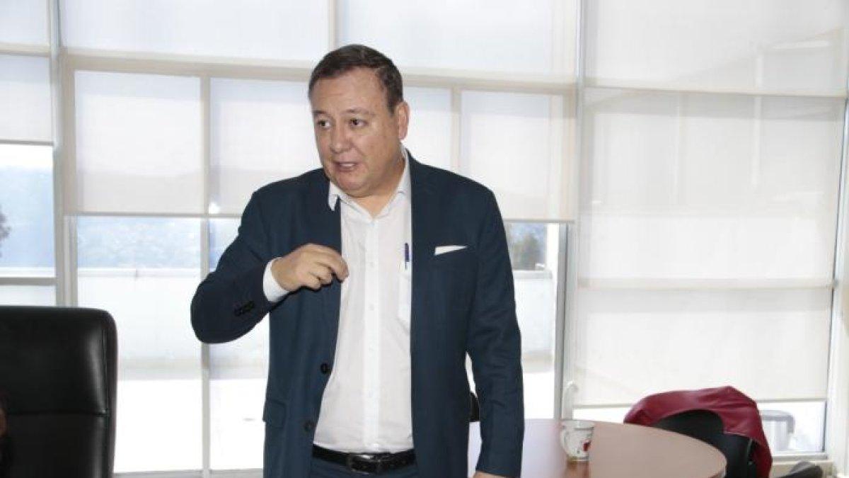 Tres candidatos no emiten comentarios sobre el silencio del gobierno ante el intento de soborno de  Zapata.