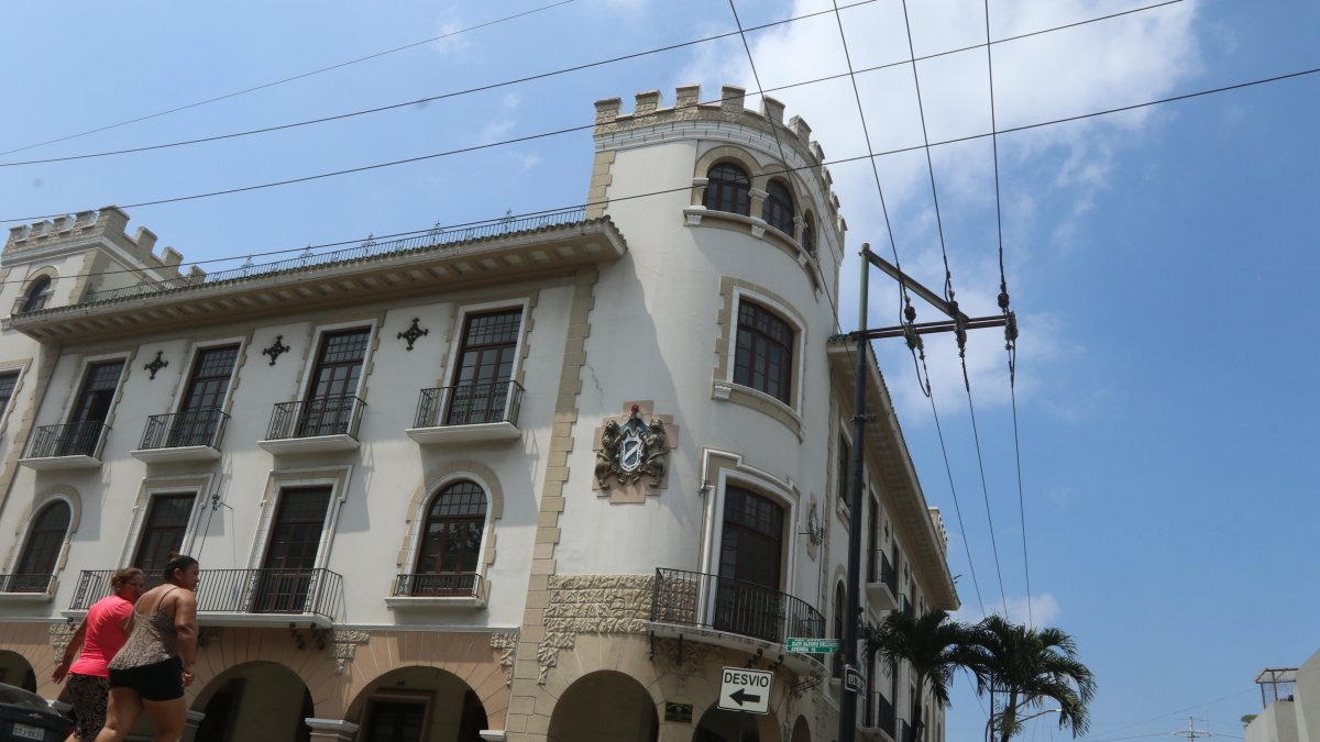 Primero. El Castillo Espronceda (Eloy Alfaro y Venezuela) es uno de los espacios que acogería los bienes culturales.