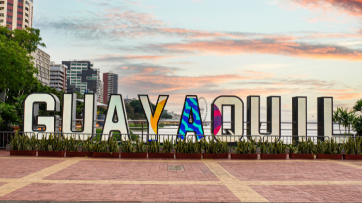 La urbe porteña celebra a lo largo de todo el mes de julio sus fiestas de fundación.