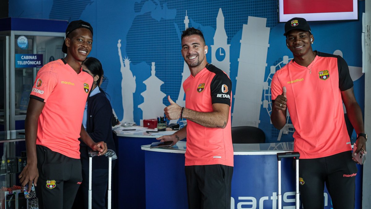 La delegación de Barcelona viajó el domingo 16 de julio hacia Argentina para encarar el juego de vuelta ante Estudiantes de la Plata.