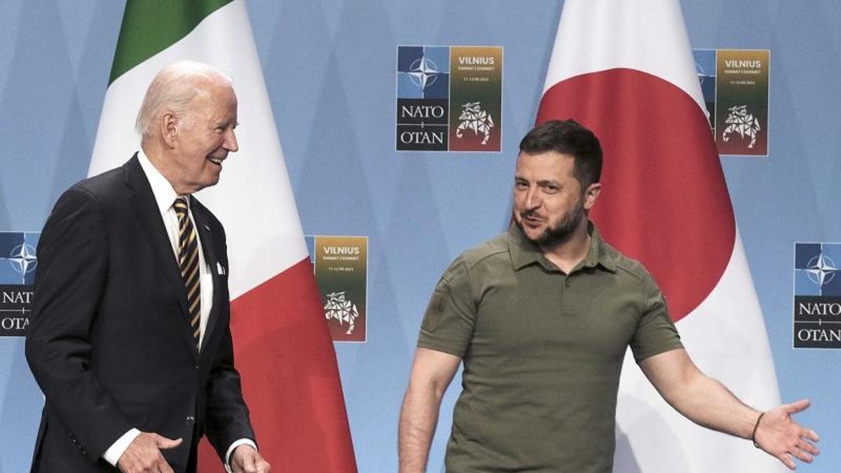 Acto. Estados Unidos buscará apoyar a Ucrania con financiamiento