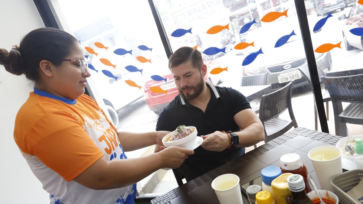 El encebollado es uno de los platos favoritos de la gastronomía guayaca.