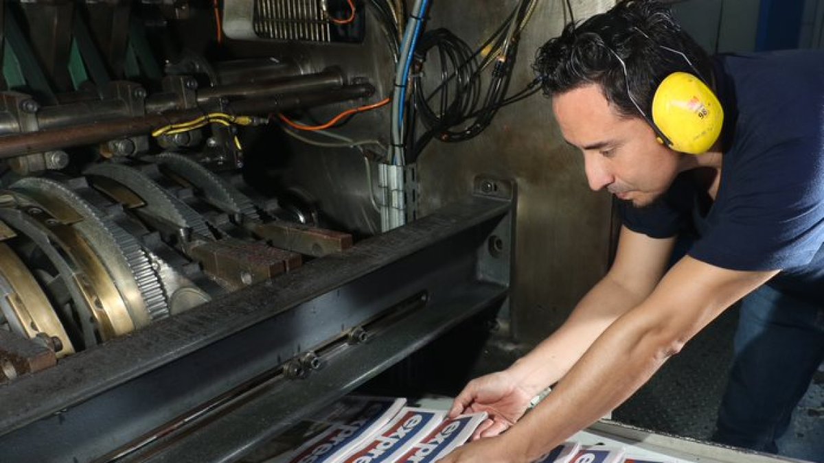 El personal de EXPRESO cree indispensable investigar y mantener el nexo con sus lectores para informar la realidad del país y las preocupaciones de los ciudadanos.