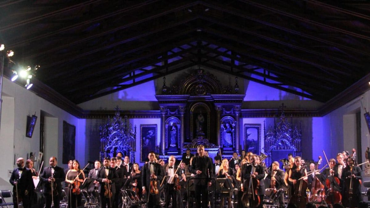 Acto. La OSNE exhibe su arte en la iglesia San Miguel de Salcedo.