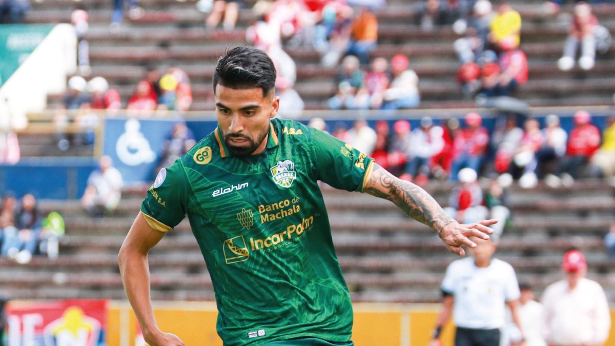 El ofensivo por izquierda jugará en Ambato hasta diciembre.