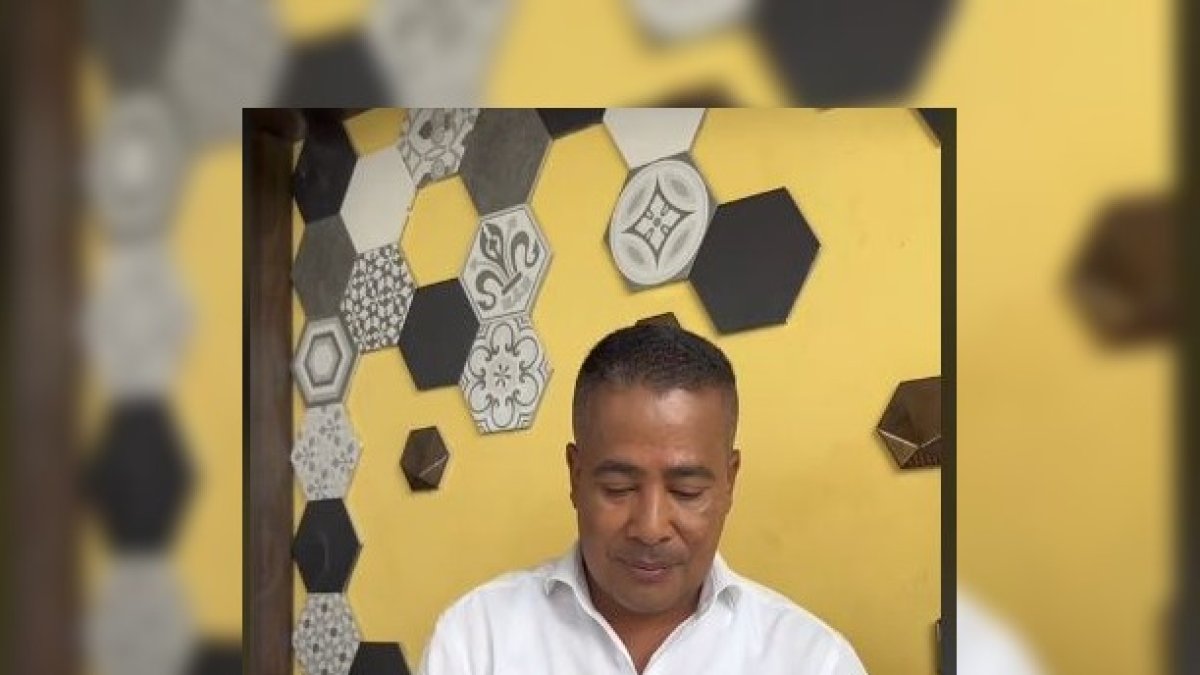 El candidato Bolívar Armijos, en un video de Tik Tok.
