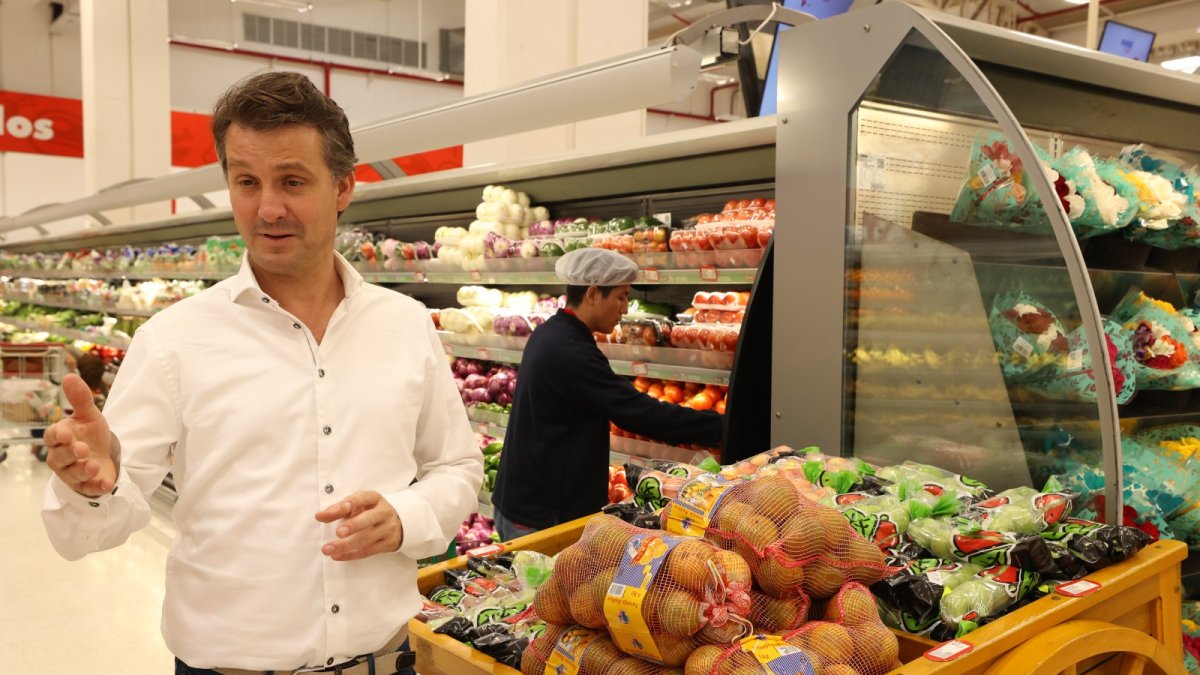 Rappi. Este delivery tiene un acuerdo con la Corporación El Rosado y además abrió su ‘bodega oculta’ La Cesta.