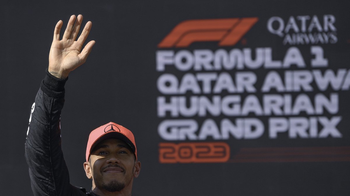 La estrella de Mercedes no ganaba una 'pole' luego de 2 años.