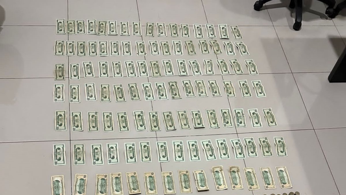 Suceso. La policía presentó las evidencias tras los allanamientos.