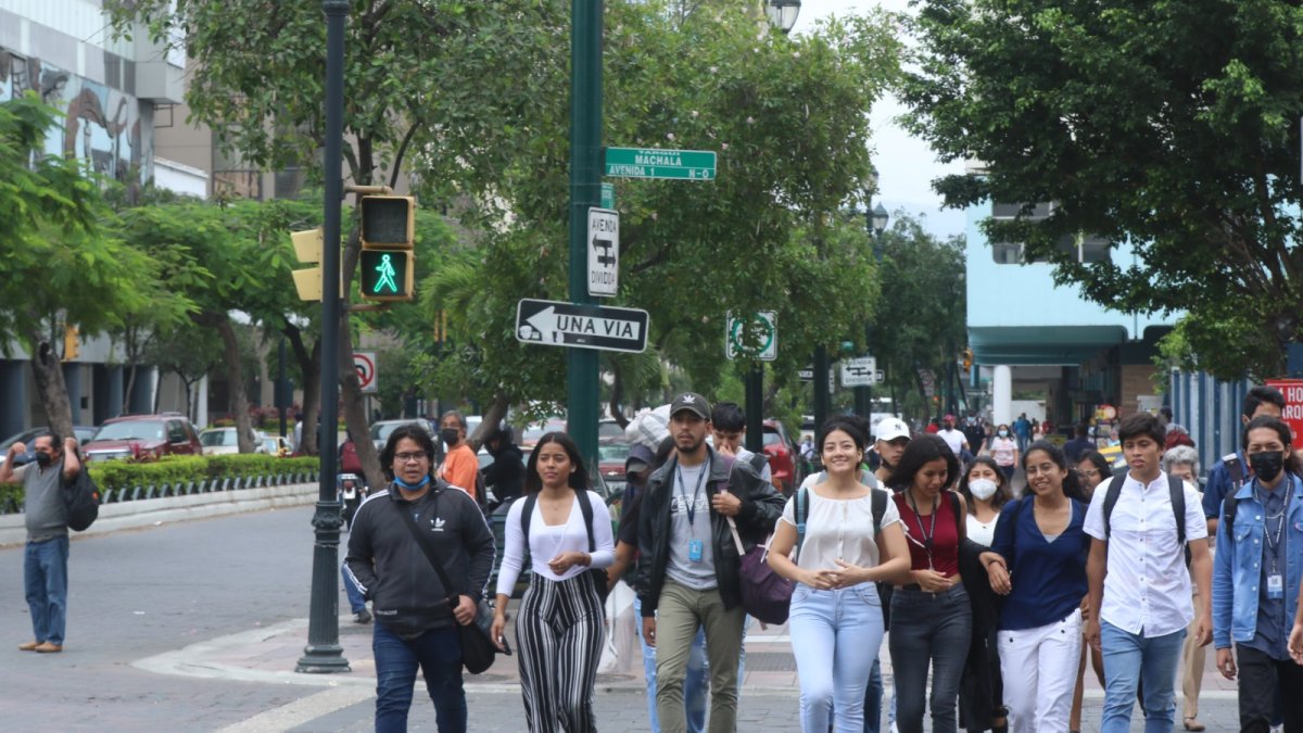 Encuestas. Hay tanta diferencia entre un sondeo y otro que es imposible tomarse en serio a ninguno.