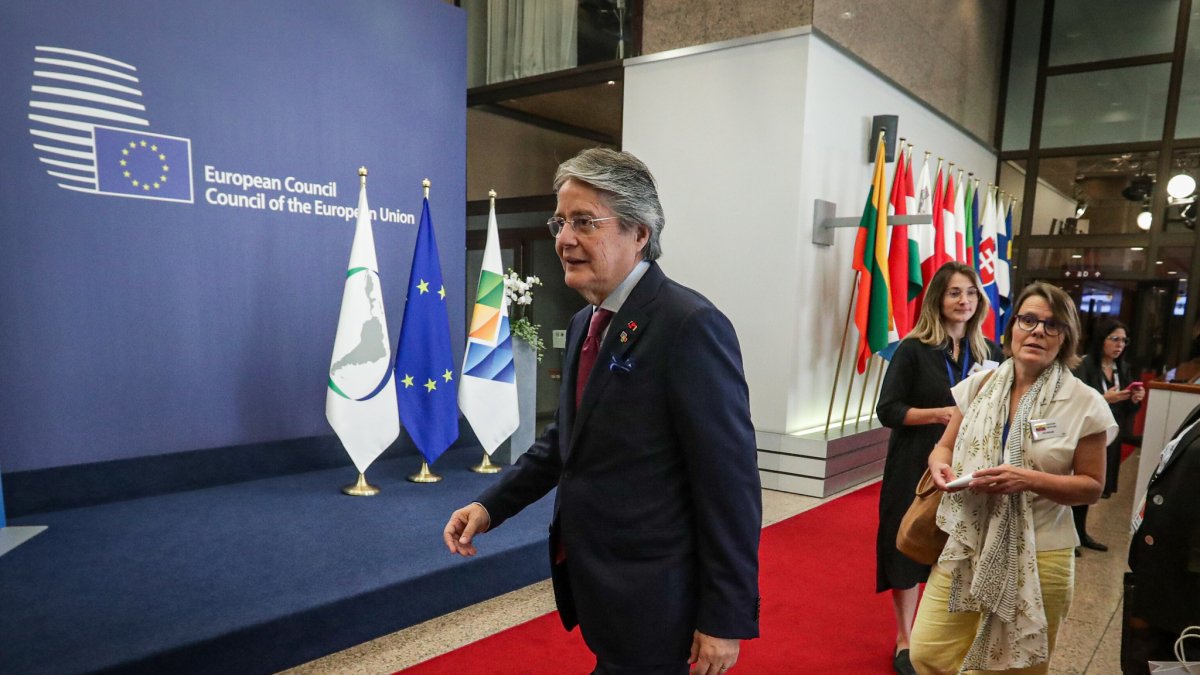 Tras dos intentos previos, Lasso asumió el poder en mayo de 2021.