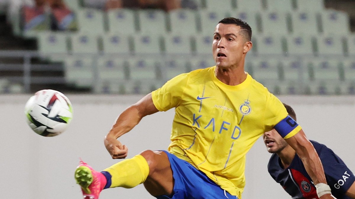 Cristiano Ronaldo, del Al-Nassr, en acción durante un amistoso de pretemporada ante el Paris Saint-Germain en Osaka, Japón, el 25 de julio de 2023.
