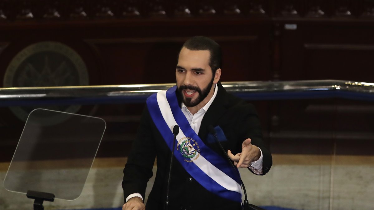 El presidente de El Salvador, Nayib Bukele, en una fotografía de archivo. EFE/Rodrigo Sura